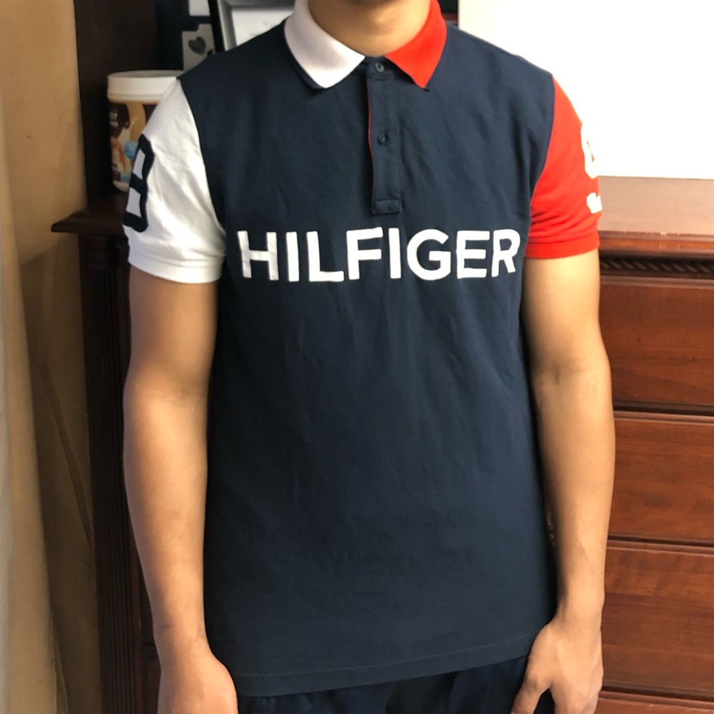 🔥 Tommy Hilfiger Polo 🔥